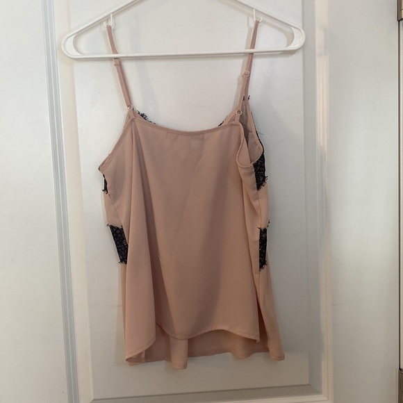 Lacey Top - Picture 2 of 2